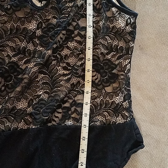 Black lace bodysuit - Picture 4 of 7